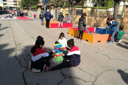 Els escolars d'Agramunt celebren el Dia Sense Cotxes