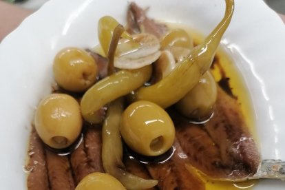 Anxova, la més salada de la cuina