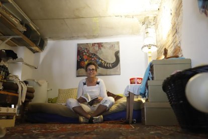 Rous dedica todo su tiempo durante las semanas del estado de alarma a explorar nuevas conceptos creativos en su estudio.