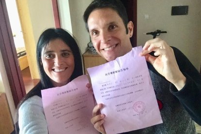 Jordi Escura dirigint una sessió física als jugadors del Qingdao Huanghai, de la màxima categoria xinesa.