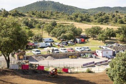 Al circuit només podien accedir durant la sessió d’entrenament els pilots prèviament inscrits i el seu acompanyant.