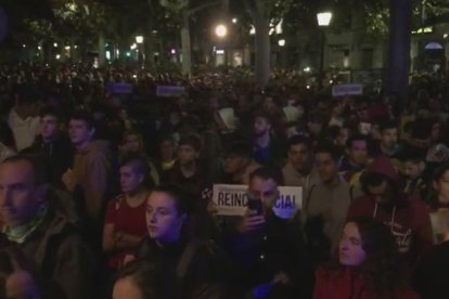 Manifestació a Lleida contra les càrregues policials després de la sentència