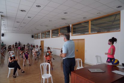 Responsables del CV Balaguer se reunieron con las familias.