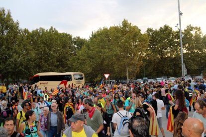 La columna de Tàrrega arribant ahir a Martorell.