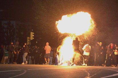 Dieciocho detenidos en Lleida tras otra noche de disturbios