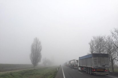 Retencions a l'N-240 per un accident múltiple