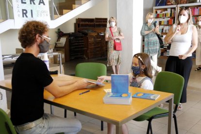 Lleida celebra un Sant Jordi d'estiu