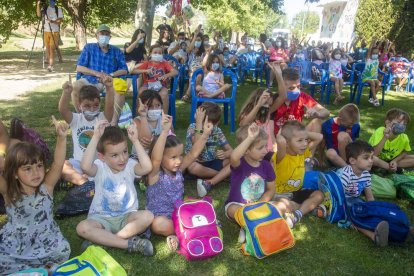 La Seu va celebrar la diada al passeig Brudieu amb una dotzena de parades.