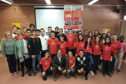 Momento de la primera mesa redonda de la Mobile Week de Lleida ayer.