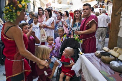 Imatge d’un espectacle de dansa ahir a la tarda davant d’un nombrós públic.
