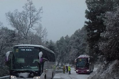 Esquiadores ayer en la estación de nórdico de Sant Joan de l’Erm.