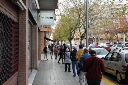 Un dels primers controls a l’N-230 entre Lleida i Torrefarrera, ahir a la nit només informatiu.