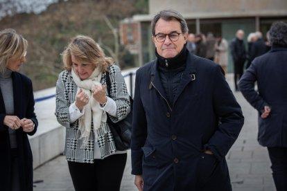 El vicepresident i coordinador nacional d’ERC, Pere Aragonès, ahir, davant la seu del seu partit.