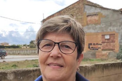 Veïns i equips d’emergència es van coordinar per netejar les zones afectades.