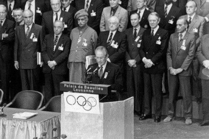 Juan Antonio Samaranch haciendo oficial el sueño.