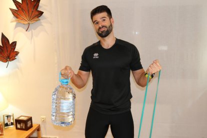 Òscar Canadell durante una clase que imparte online.