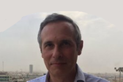 Agents de la Guàrdia Civil, a l’exterior de l’ajuntament de Cabrera de Mar.