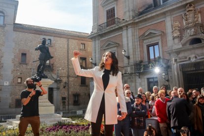 Una tempesta d’insults amenaça Espanya