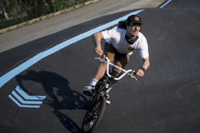 Un dels equipaments més utilitzats pels esportistes és el pump track.