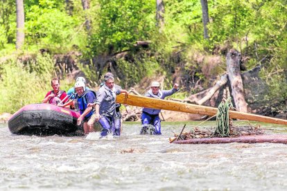 Uno de los ‘rais’ que descendió por las aguas del río Noguera Pallaresa.