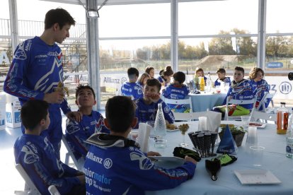 El campeón de Moto2 también rodó durante la matinal.