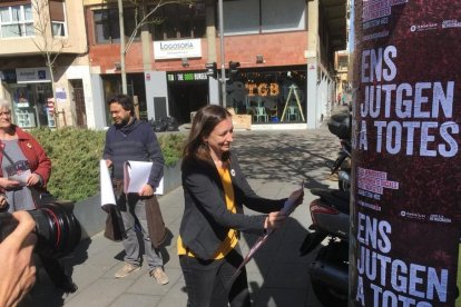 Presentació dels candidats de JxCAT a Barcelona amb, entre d’altres, l’alcaldable lleidatà Toni Postius, i Gabriel Rufián en un acte d’ERC a Vilanova i la Geltrú.