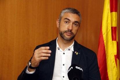 El delegado del Govern en Lleida, Bernat Solé, durante una entrevista con la ACN,