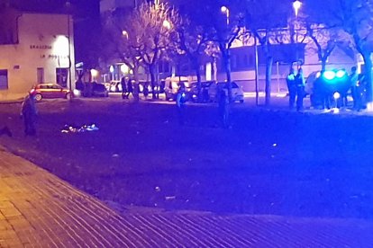 El incidente se produjo ayer por la noche en la calle Josep Capell.