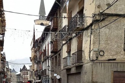 Allau de neu registrada ahir a Casarilh, al municipi de Vielha-Mijaran.