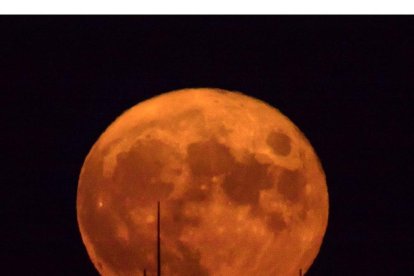 La lluna blava a Instagram