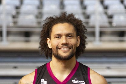 Examen contra un altre ex-ACB