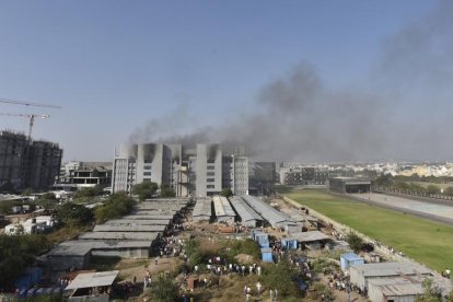 5 muertos en un incendio en la mayor fábrica de vacunas del mundo