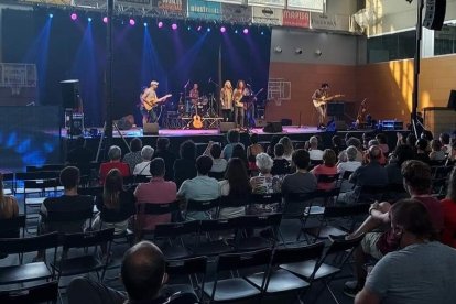 Concurso de pesca para jóvenes aficionados en Alpicat.