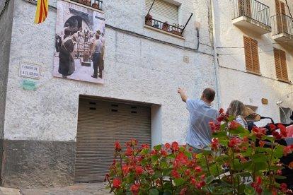 Peramola recupera la memòria a través d'una ruta on les dones són les protagonistes