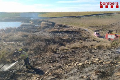 Cinc dotacions van treballar al foc del Solsonès.