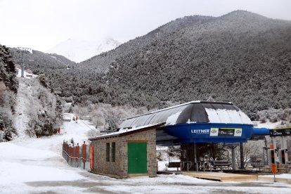 Nevades al Pallars Sobirà en cotes superiors als 1.500 metres