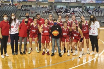 Cientos de personas se volcaron en la iniciativa, que se celebró del 2 al 23 de mayo. En la imagen de la izquierda, Pau Odina y su familia.