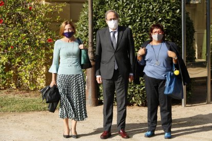 Turull, Rull i Romeva (a 1a fila, d’esquerra a dreta: 2n, 4t i 5è), el desembre del 2018 a Lledoners.