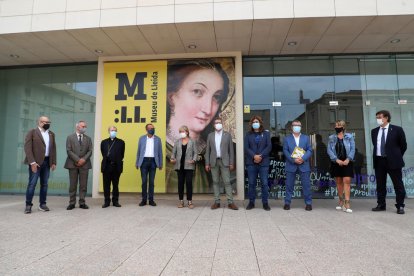 La consellera Àngels Ponsa presidió ayer su primer plenario del Museu de Lleida con el resto de representantes de las instituciones.