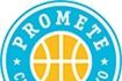 Laure Resimont supera la presión de Adrijana Knezevic y Bojana Kovacevic.