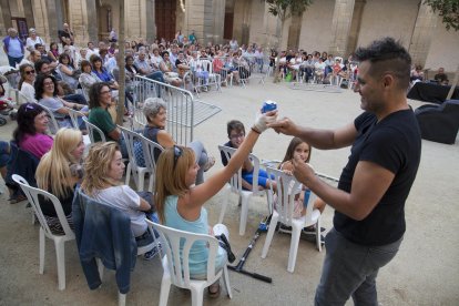 Las taquillas en la plaza del Carme ya viven el inminente estreno de una nueva edición de FiraTàrrega.
