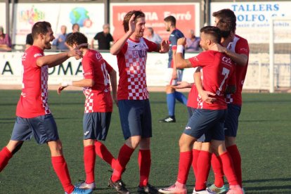 Roger Giribet, en una acció del partit d’ahir davant del Tortosa.