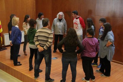 Grans i petits van gaudir ahir a la tarda d’una de les actuacions al festival Buuuf! d’Alcoletge.