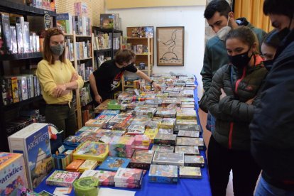 El festival ofereix al públic jocs de rol, de taula i tradicionals en diferents espais de la ciutat.