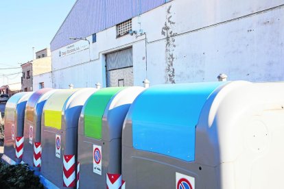 Un dels punts d’Olius on es registren continus abocaments d’escombraries.