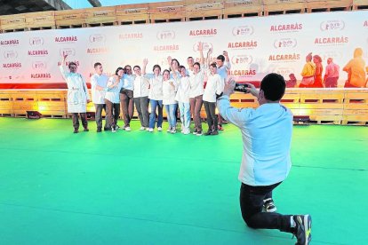 Personal  -  Toda la preparación y puesta en marcha del evento cinematográfico en la Llotja reunió a casi 200 personas.