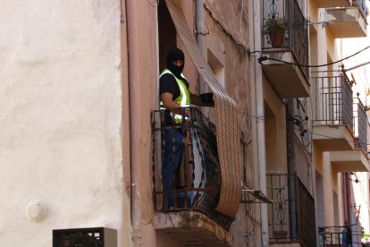 Una operación antidroga en el centro histórico de Valls se salda con dos hermanos detenidos