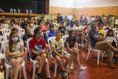 La escuela Mont-roig de Balaguer presentó su proyecto de emprendeduría sobre plantas aromáticas.