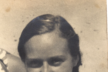 Presentació ahir al Museu Morera de la cessió de la Diputació de les fotos de Palmira Puig.