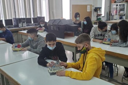 Els alumnes de Primària de l’escola Camps Elisis treballen per projectes.